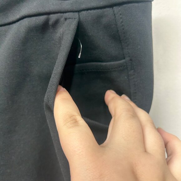 Lululemon Black Slim-Fit Stretch Pants Size 12 Pockets career office - Picture 4 of 7